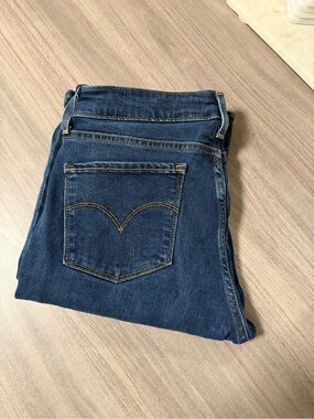 Levi’s 715 boot cut
